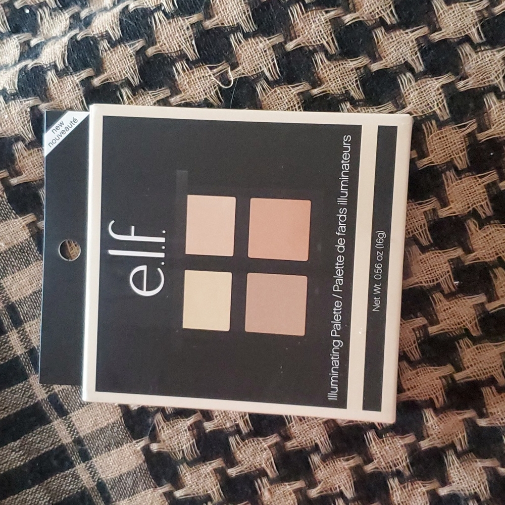 E.L.F. Illuminating Palette NIB